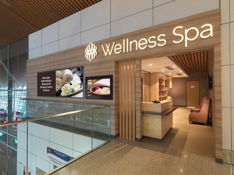 Plaza Premium Lounge Hotel Баян Лепас Екстериор снимка